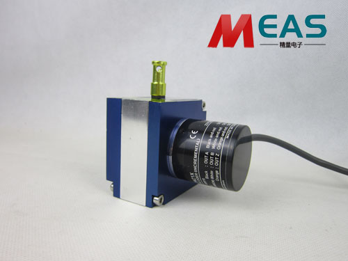 拉绳位移传感器的信号电流源优于电压源 